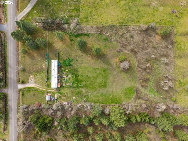 33665 HAMPTON Rd, Eugene, OR 97405