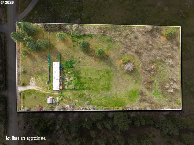 33665 HAMPTON Rd, Eugene, OR 97405