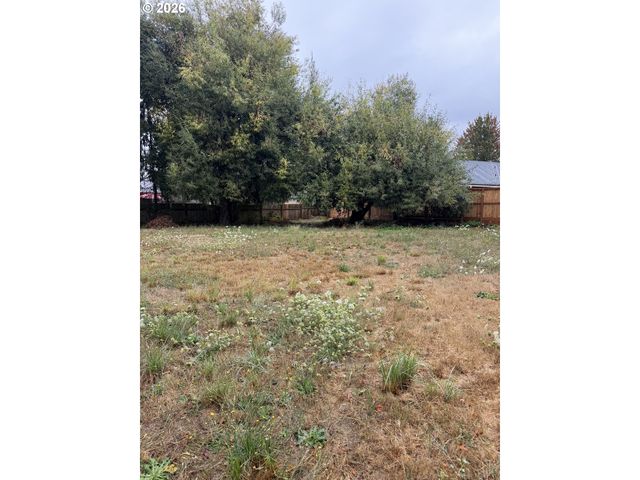 Elizabeth St, Eugene, OR 97405