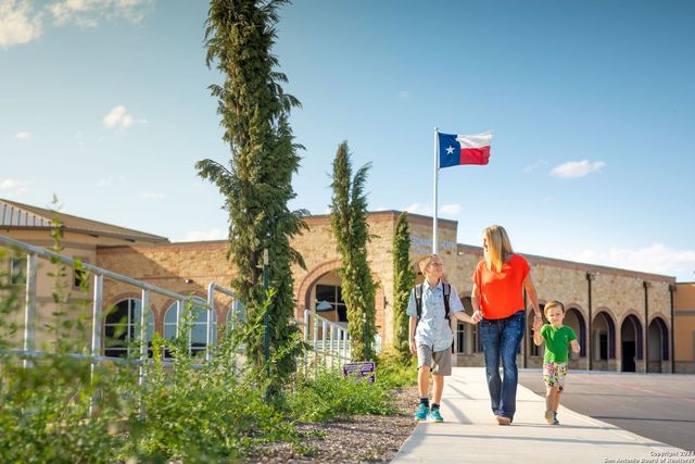 214 Fandango, Boerne, TX 78006