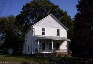 39 Brown Street, Barberton, OH 44203