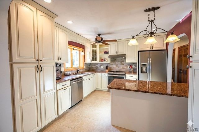 8309 Greenview Drive, Rome, NY 13440