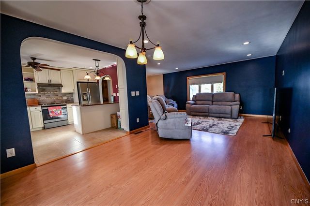 8309 Greenview Drive, Rome, NY 13440
