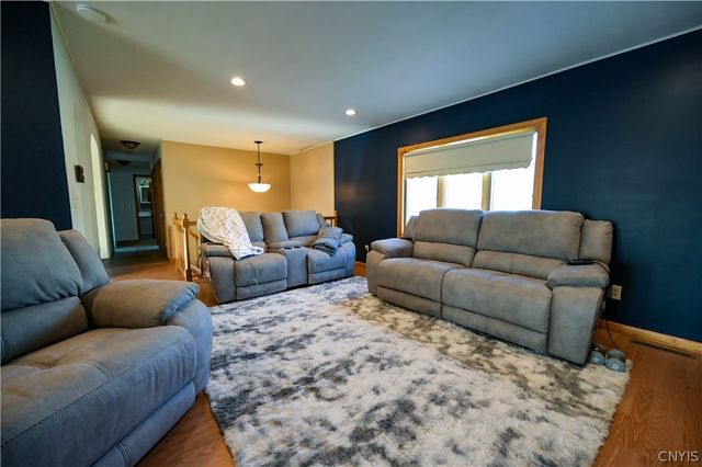 8309 Greenview Drive, Rome, NY 13440
