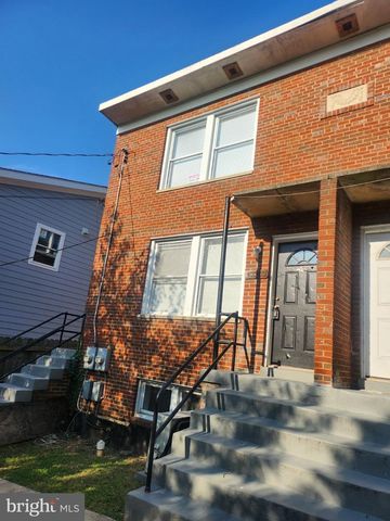 3837 1ST ST SE, Washington, DC 20032