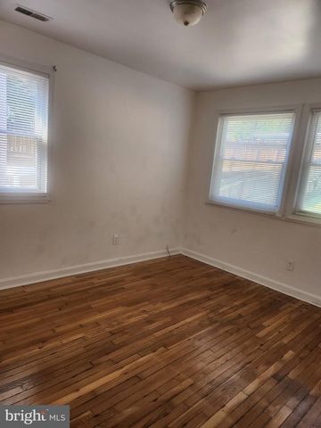 3837 1ST ST SE, Washington, DC 20032