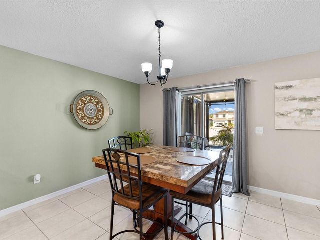 370 ARGYLL DRIVE, Spring Hill, FL 34609