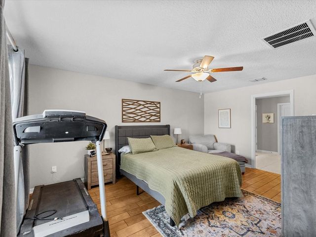 370 ARGYLL DRIVE, Spring Hill, FL 34609