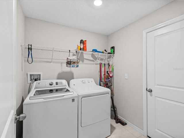 370 ARGYLL DRIVE, Spring Hill, FL 34609