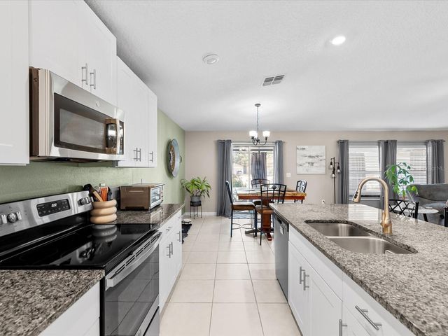 370 ARGYLL DRIVE, Spring Hill, FL 34609