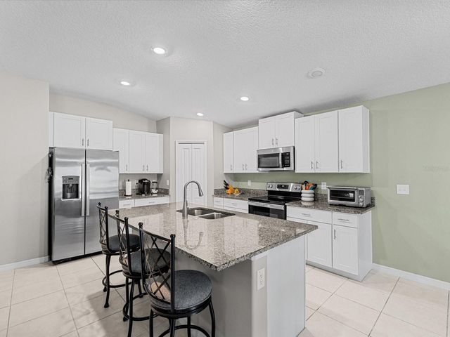 370 ARGYLL DRIVE, Spring Hill, FL 34609