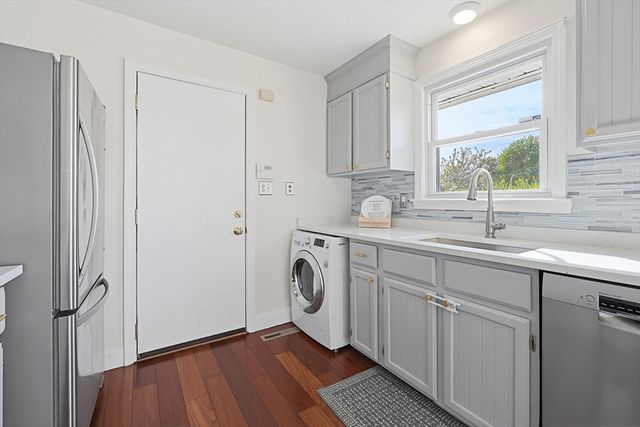 2 Theresa Rd, Stoneham, MA 02180