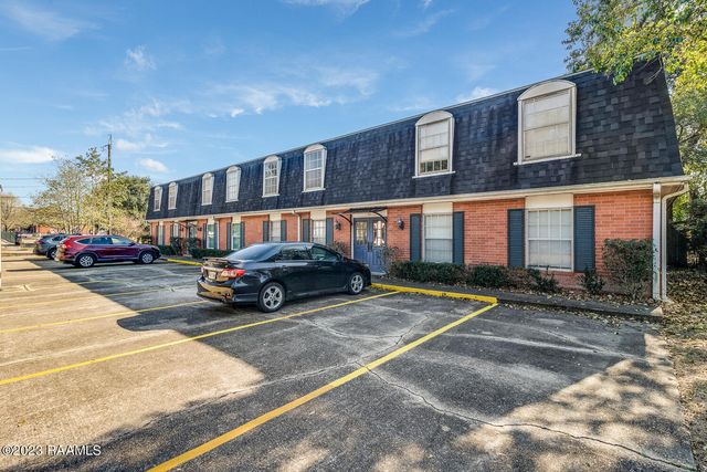 211 Versailles Boulevard 10, Lafayette, LA 70501