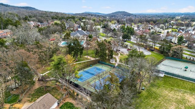 119 Stanton Hall Ln, Franklin, TN 37069