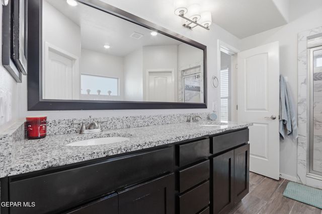 13062 GRANTHAM Lane, El Paso, TX 79928
