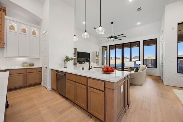 31306 Crescent Hill Drive, Fulshear, TX 77441