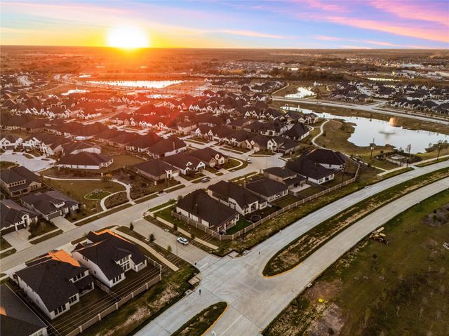 31306 Crescent Hill Drive, Fulshear, TX 77441