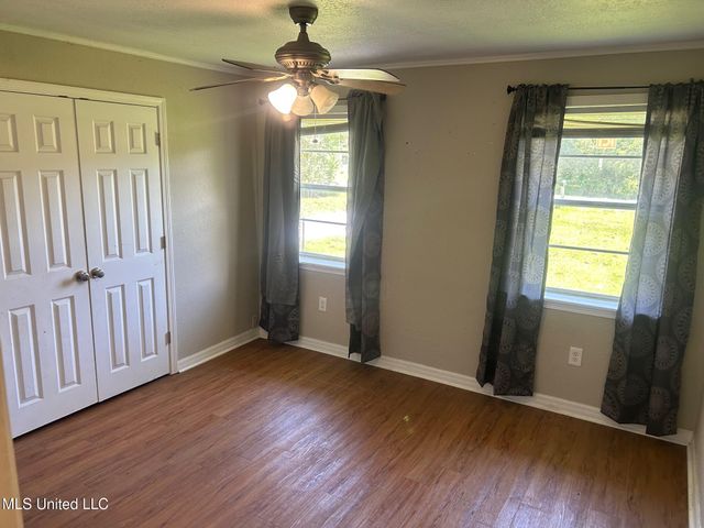916 Camp Four Jacks Road, Biloxi, MS 39532