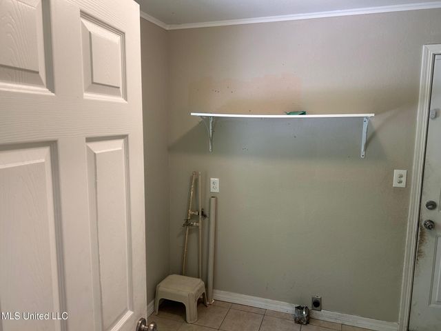 916 Camp Four Jacks Road, Biloxi, MS 39532