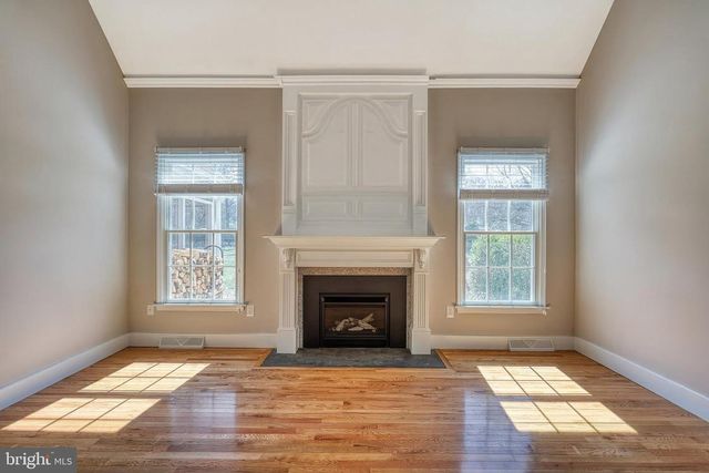 26 NYE RD, Hershey, PA 17033