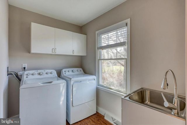 26 NYE RD, Hershey, PA 17033