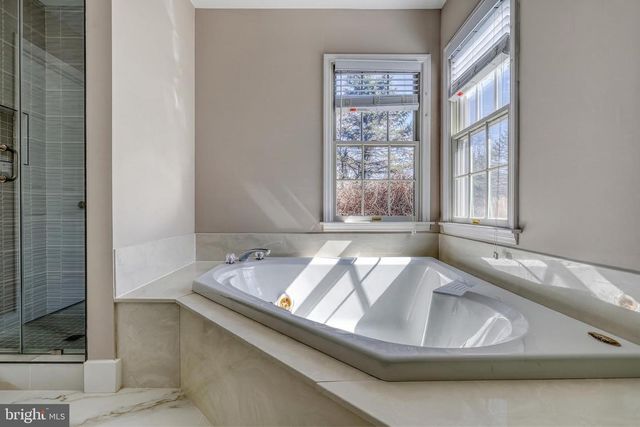 26 NYE RD, Hershey, PA 17033