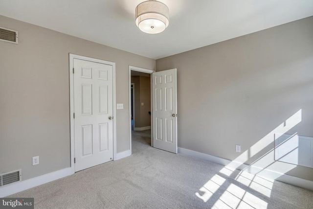 26 NYE RD, Hershey, PA 17033