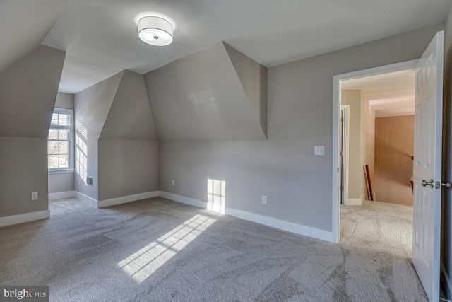 26 NYE RD, Hershey, PA 17033