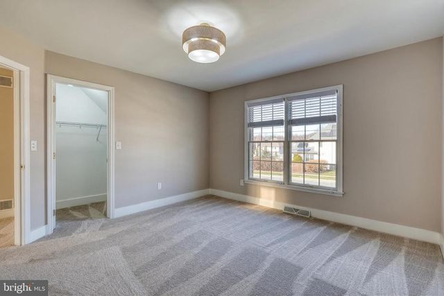 26 NYE RD, Hershey, PA 17033