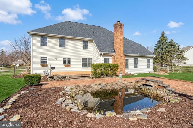 26 NYE RD, Hershey, PA 17033