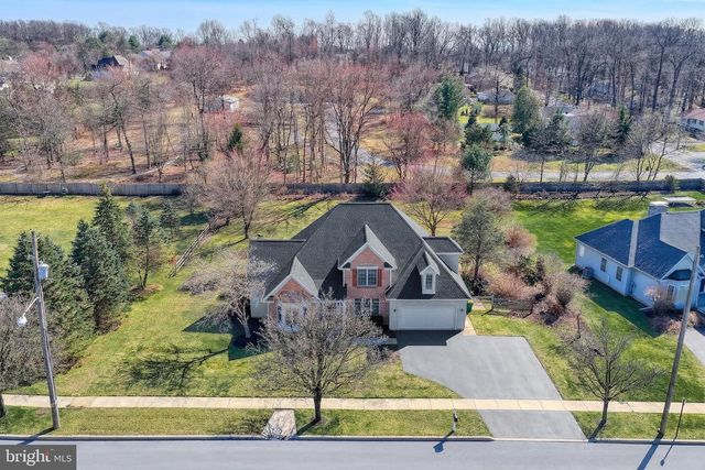 26 NYE RD, Hershey, PA 17033