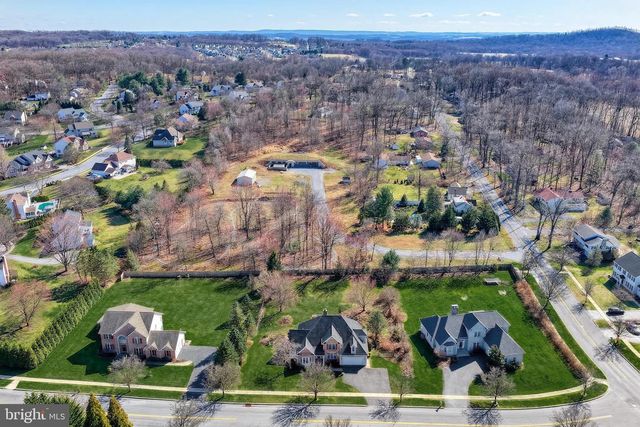 26 NYE RD, Hershey, PA 17033