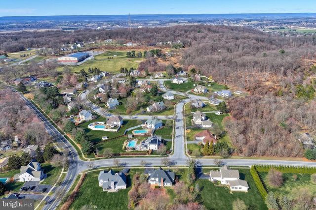 26 NYE RD, Hershey, PA 17033