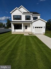 1502 FILBERT ST, Glassboro, NJ 08028