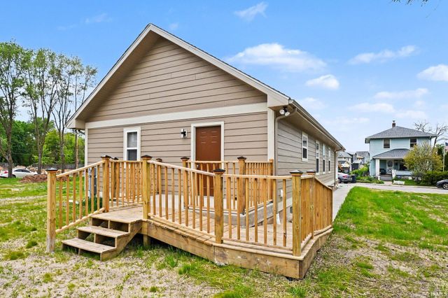 1132 Harvey Street, South Bend, IN 46616