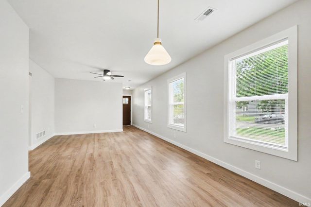 1132 Harvey Street, South Bend, IN 46616