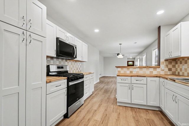 1132 Harvey Street, South Bend, IN 46616