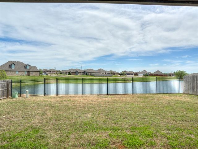 3816 Manderly Place, Norman, OK 73026
