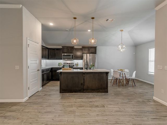 3816 Manderly Place, Norman, OK 73026