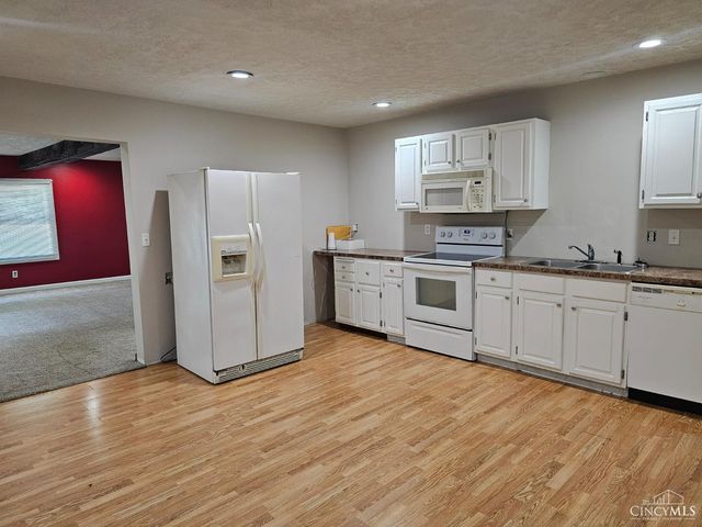 2295 Hillcrest Drive, Monroe Twp, OH 45102