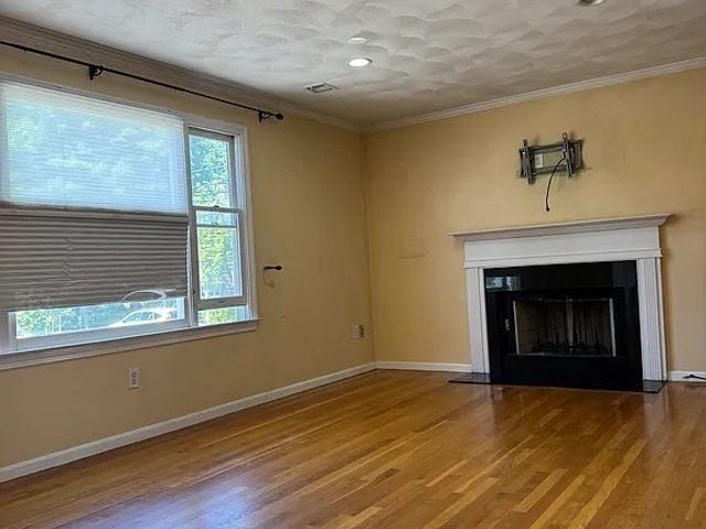 238 a Albion St a, Wakefield, MA 01880