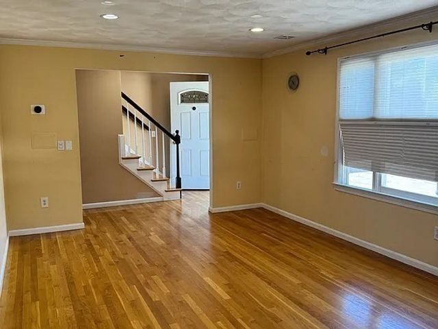 238 a Albion St a, Wakefield, MA 01880
