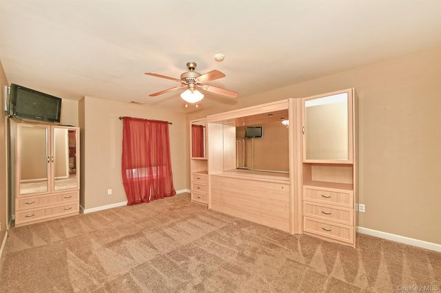 171 Fairview Circle, Middle Island, NY 11953