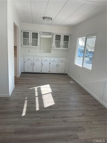 1155 S RIVERSIDE Drive 7, Rialto, CA 99237