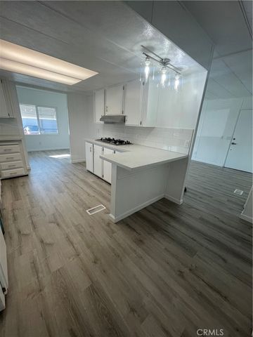 1155 S RIVERSIDE Drive 7, Rialto, CA 99237