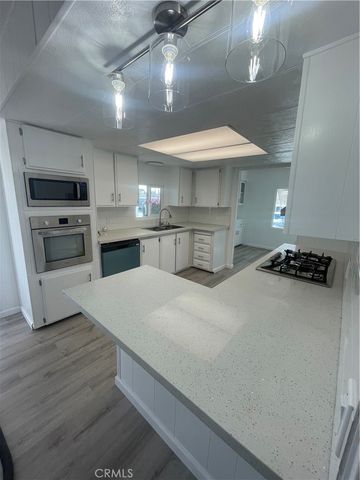 1155 S RIVERSIDE Drive 7, Rialto, CA 99237