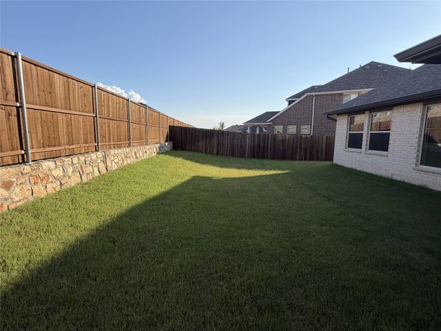 1877 Arbor Drive, Forney, TX 75126