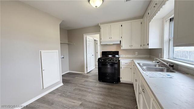 1009 S 11th Street, Fort Smith, AR 72901