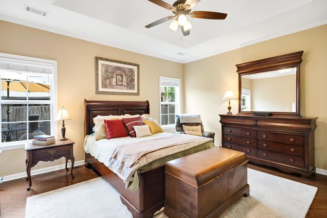 1682 NEWTON OAK CV, Memphis, TN 38117