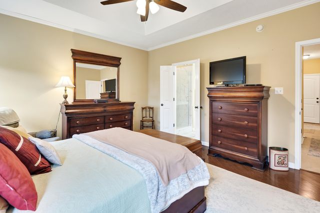1682 NEWTON OAK CV, Memphis, TN 38117